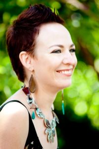 kelli with goth hair