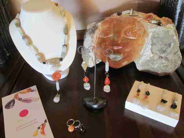 our crystal passion jewellery in the chilo gorge shop
