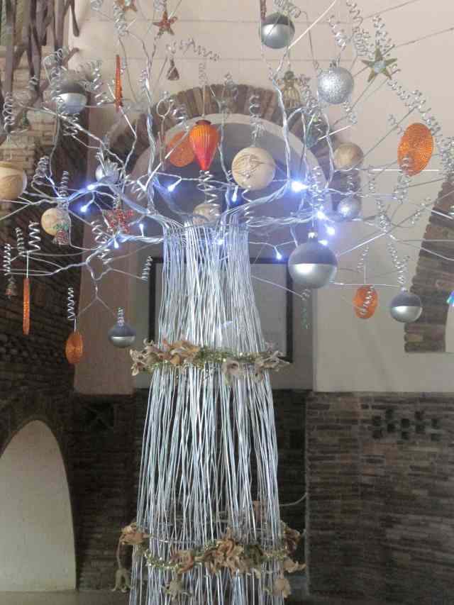 Wire baobab tree