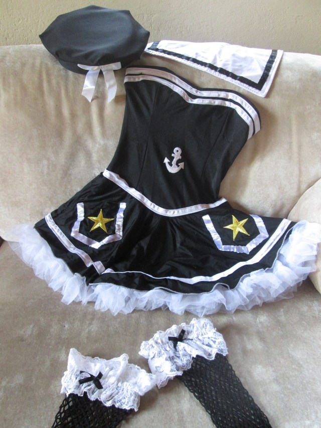The Nautical kit that kelli wore for the party!